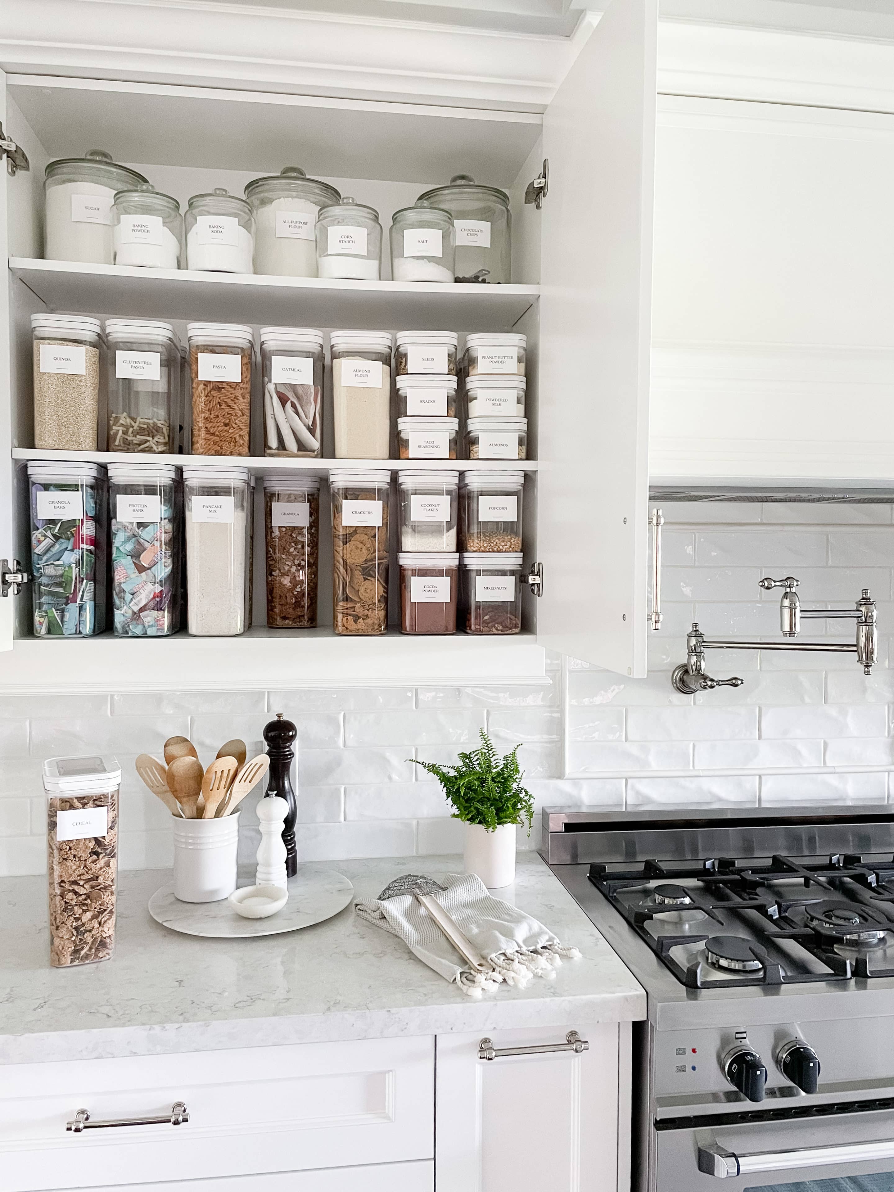oPROFESSIONAL HOME ORGANIZER SERVICES Organizing and decluttered kitchen shelves